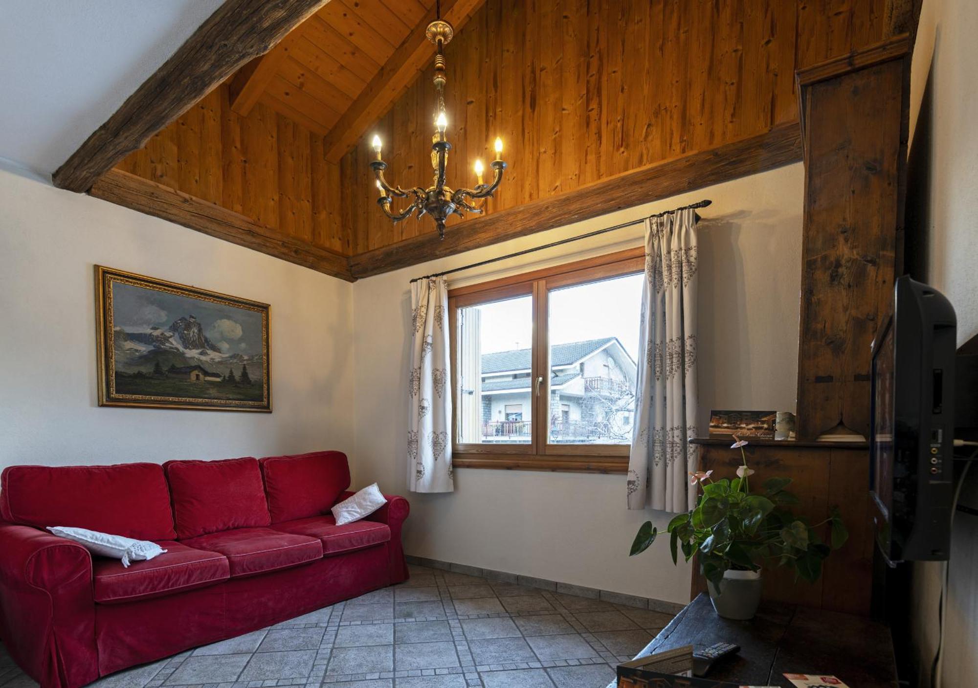 Au Petit Chevrot Aparthotel Aosta Exterior photo
