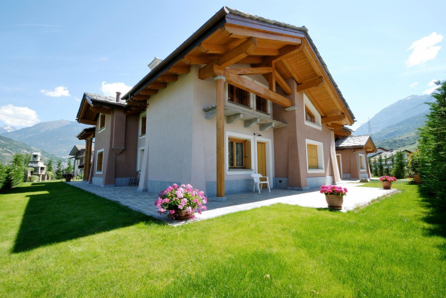 Au Petit Chevrot Aparthotel Aosta Exterior photo